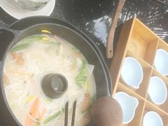 -飞虎过桥米线(翠湖店)