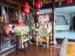 -老滇山寨•云南特色菜•地方菜•民族风情歌舞表演(金碧店)