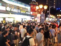 -八一好吃街·高品美食广场