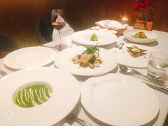 -GreyWhale灰鲸餐厅(武汉国际广场店)