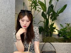 -HUG·拥抱咖啡(郑州宝龙广场店)