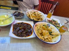 -大嘻咹biangbiang面(历史博物馆店)