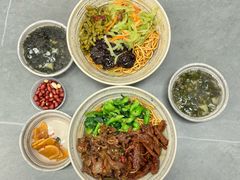 -梅溪·小伙子干挑面(安吉总店)