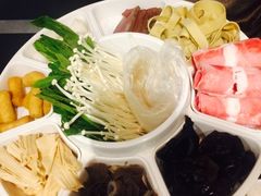 双人组合拼盘-鸡遇虾煲干锅火锅(小寨金莎店)
