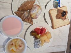 -深圳国际会展中心希尔顿酒店(前海华发冰雪世界店)