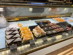 -MADO冰淇淋咖啡馆(淘金店)