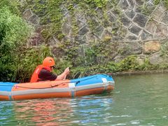 -安吉龙王山峡谷漂流