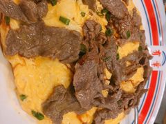 牛肉滑蛋饭-有章牛杂(石厦店)