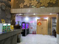 -绿岛汤泉韩式休闲会所