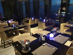 大堂-唐拉雅秀酒店-西锦汇空中BBQ·思创餐厅