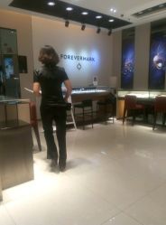 -周大福 CHOW TAI FOOK(新世界百货崇文店)