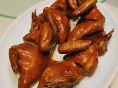 燕郊烧鸽子-燕郊烧鸽子(酷车小镇店)