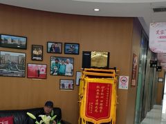 -雅悦齿科(顾村公园店)