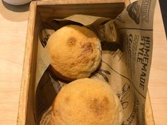 酥皮又烧包-避风塘(百联东郊店)
