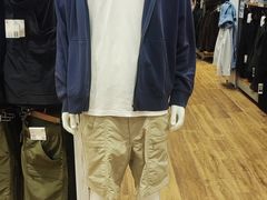 -优衣库(广州番禺万达广场店)