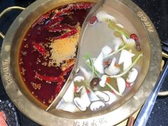 -渝利重庆火锅