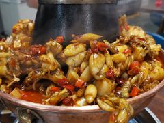 -超越炭火牛蛙火锅鸡(河东店)
