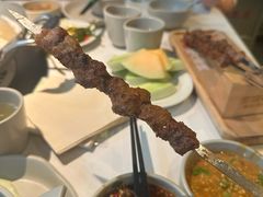 -左庭右院鲜牛肉火锅(金山万达店)