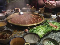 -佬革命主题火锅(玉沙路店)