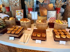 -锦厨国际自助餐厅 · 云端景观 (昆明索菲特大酒店)