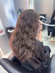 -赤道 Hair Salon