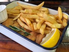 美式风味炸鸡翅配薯条-MIKAKU(万达广场上海宝山店)