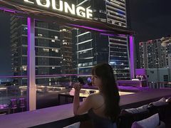 -DEW Lounge(深圳湾店)