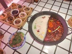 -朱光玉火锅馆(正弘城店)