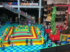 -蒙特利亲子乐园