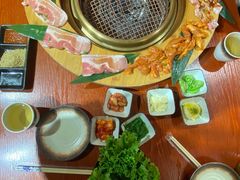 -喜牛烧肉酒场·黑金店(威高广场店)