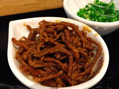 京酱肉丝-丝恋丝娃娃(金阳国贸店)