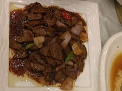 -臻品汇-镇江菜-河豚(大润发店)