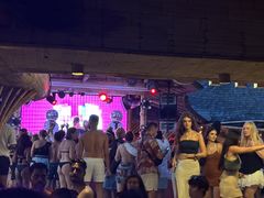 -FINNS Beach Club