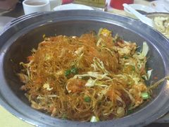 蟹黄粉丝煲-华源餐厅·海鲜大排档(日月贝店)