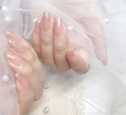 点击看大图 -盼兮·日式美睫沙龙