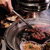 武汉首店｜国潮烤肉之光🔥天鹅蛋拌饭封神‼️