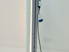 -胶囊画廊
