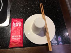 餐具摆设-渝利重庆火锅