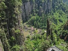 -刘伯温故里景区百丈漈