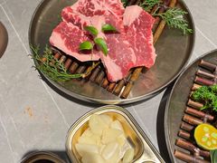 -草家酱蟹炭火烤肉店(珲春南路一店)