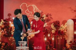 -莫小姐婚纱