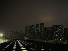 -南京眼步行桥