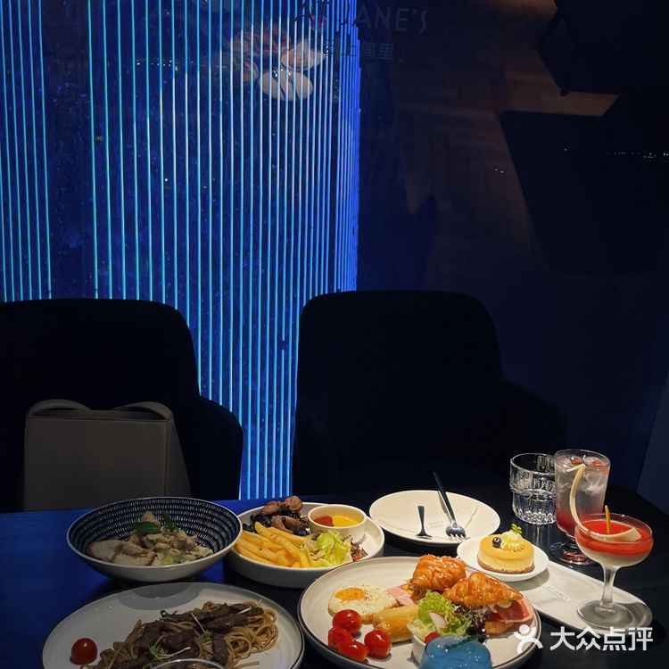 厦门高空浪漫约会餐厅