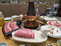 -额尔敦传统涮.冰煮羊火锅(乌兰察布体育场店)