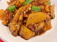 -闯关东东北农家菜(崂山石老人店)