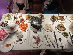 -领鲜活海鲜榴莲自助火锅(东门店)