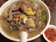 -潮镇老尾牛杂(环城西路店)