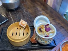 -银米·云南传统过桥米线(双廊黑金冠店)