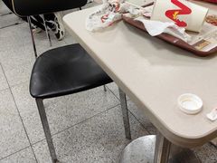 -华莱士·全鸡汉堡(烟台四马路店)