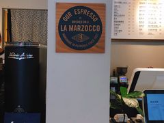 -红小姐咖啡馆(西津渡店)